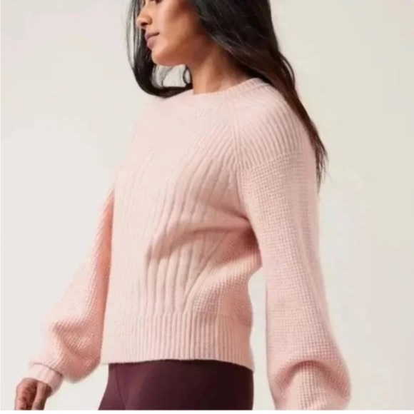 Athleta Sweaters - Athleta Layover Crew Sweater | Orchid Pink Size Small